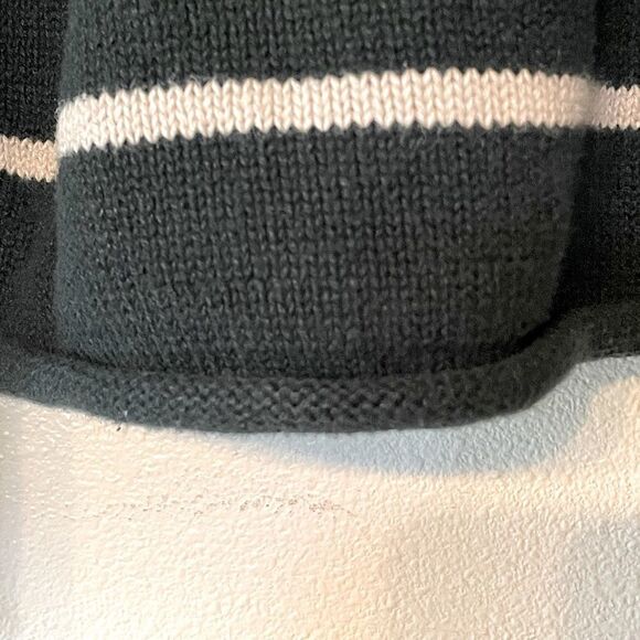 Christopher and Banks Green and Cream 55% Ramie and 45% Cotton Sweater. Size XL. - Picture 5 of 6